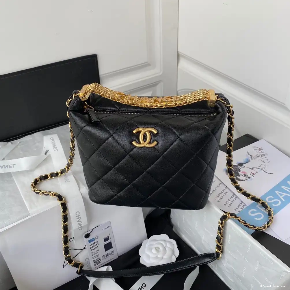 SMALL HOBO CHANEL BAG 0505